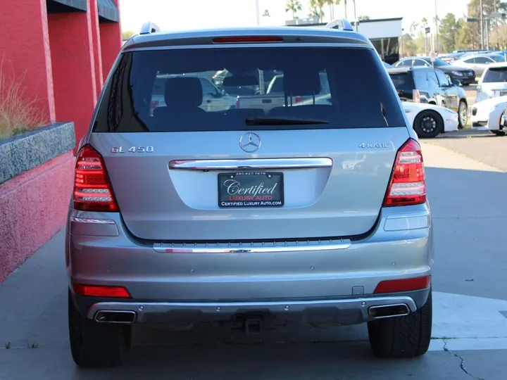 SILVER, 2012 Mercedes-Benz GL-Class Image 5