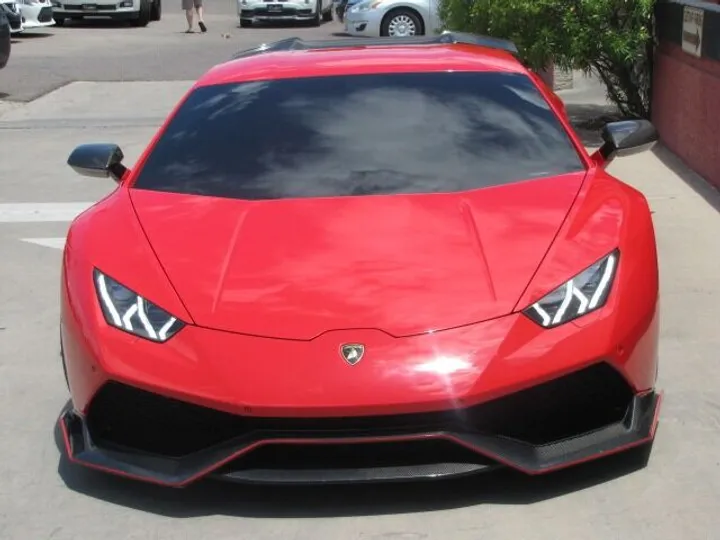 Red, 2015 Lamborghini Huracan Image 4
