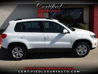 WHITE, 2015 Volkswagen Tiguan Image 4