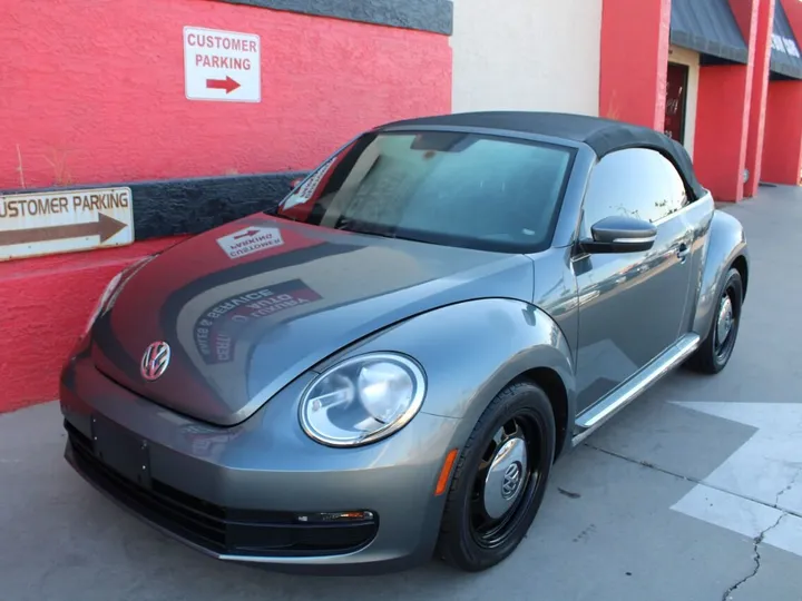 Gray, 2013 Volkswagen Beetle Convertible Image 12