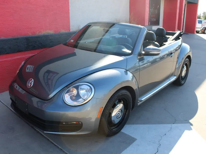 Gray, 2013 Volkswagen Beetle Convertible Image 4