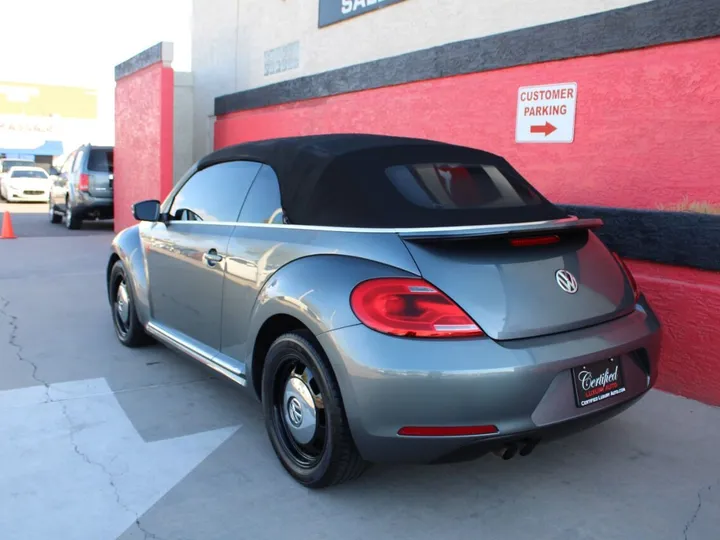 Gray, 2013 Volkswagen Beetle Convertible Image 14