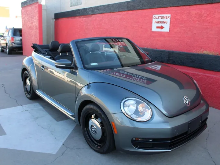 Gray, 2013 Volkswagen Beetle Convertible Image 3