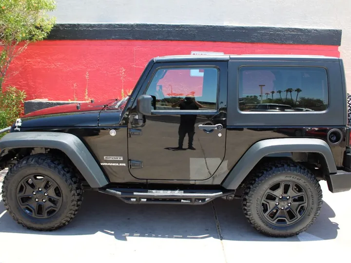 Black, 2014 Jeep Wrangler Image 2