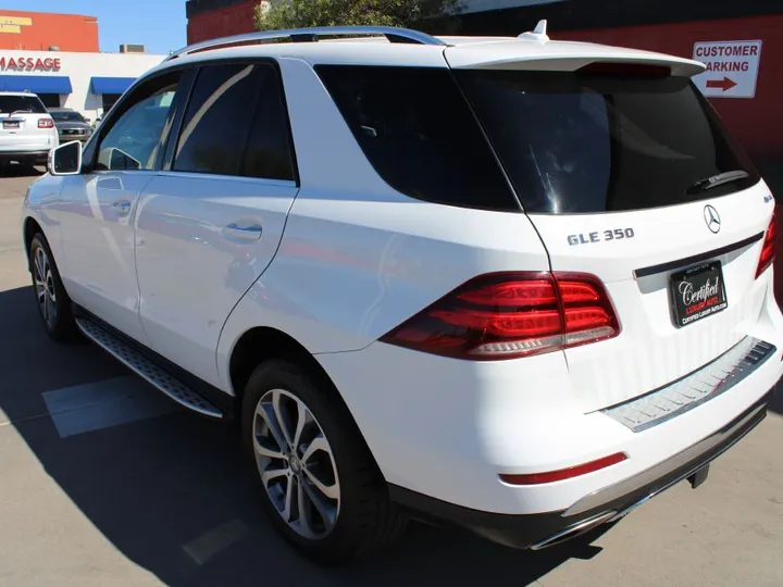 WHITE, 2016 Mercedes-Benz GLE Image 8