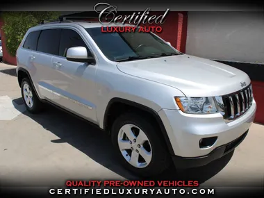 SILVER, 2012 Jeep Grand Cherokee Image 11