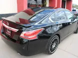 Black, 2015 Nissan Altima Thumnail Image 7