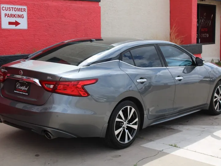 Gray, 2017 Nissan Maxima Image 7