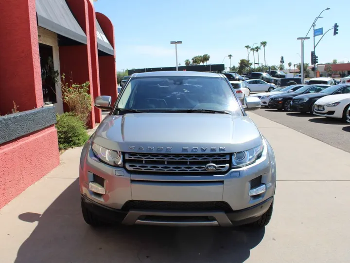 Gray, 2013 Land Rover Range Rover Evoque Image 3