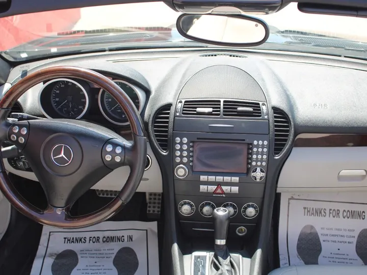 Black, 2006 Mercedes-Benz SLK Image 21