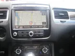 Black, 2016 Volkswagen Touareg Thumnail Image 21