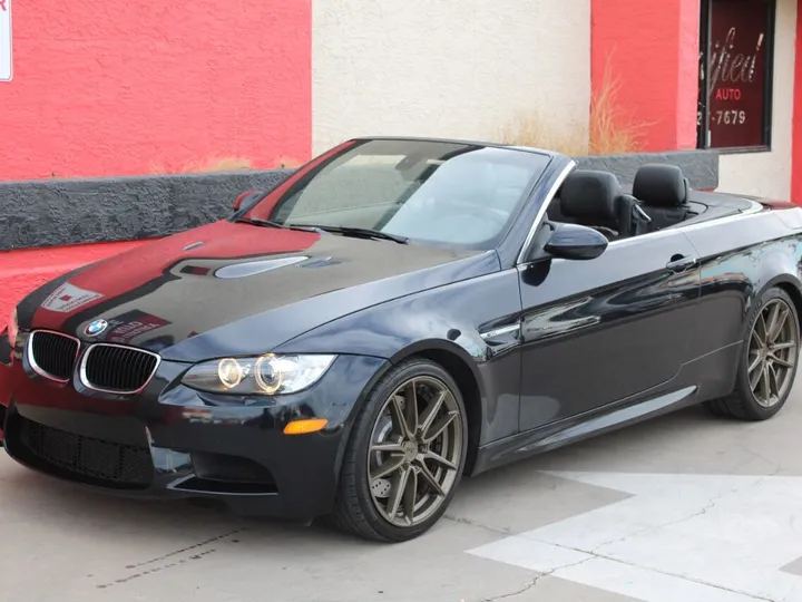 Black, 2012 BMW M3 Image 5