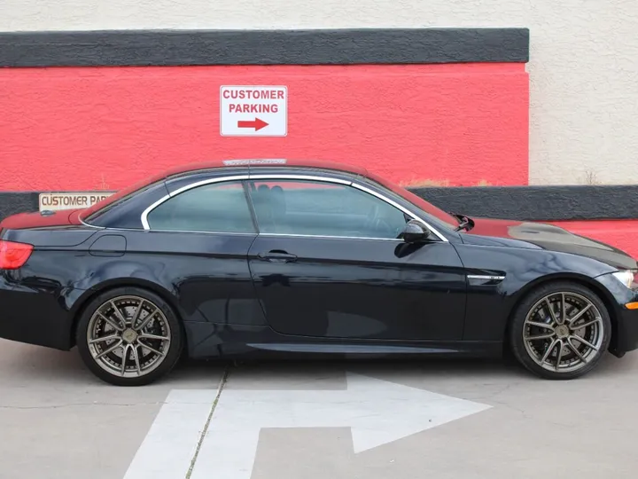 Black, 2012 BMW M3 Image 9