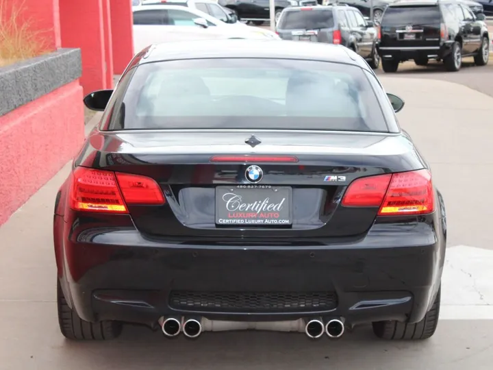 Black, 2012 BMW M3 Image 15