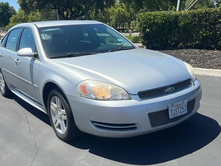 2012 CHEVROLET IMPALA Image 2