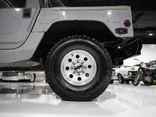 1998 HUMMER H1 Thumnail Image 24