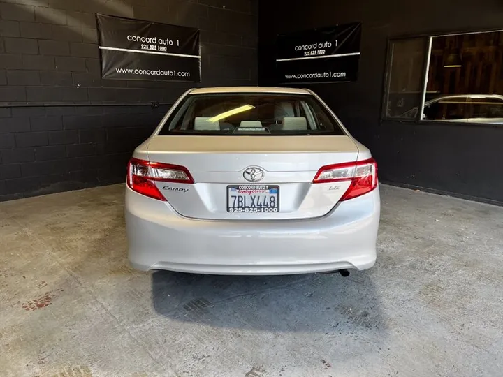 SILVER, 2013 TOYOTA CAMRY Image 6