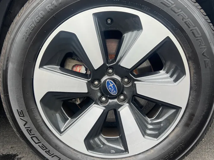 N / A, 2018 SUBARU FORESTER Image 10