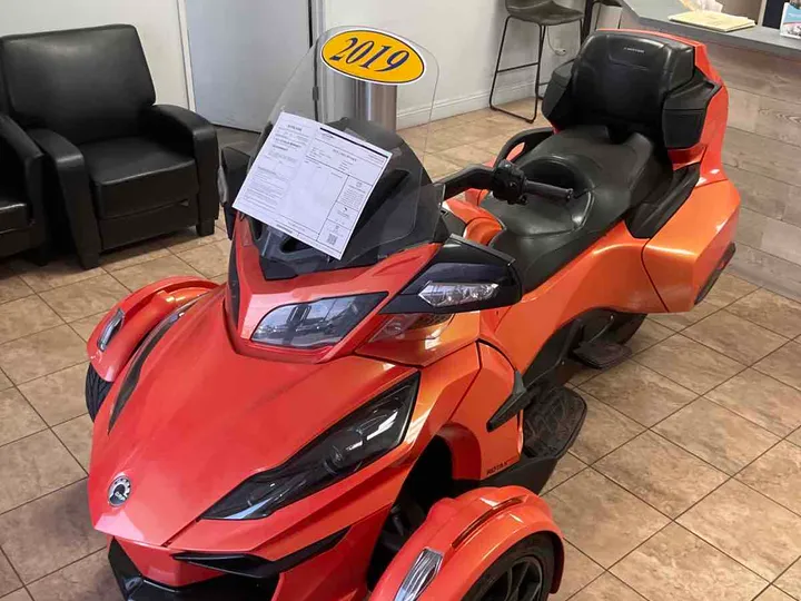 ORANGE, 2019 CANA SPYDER Image 6