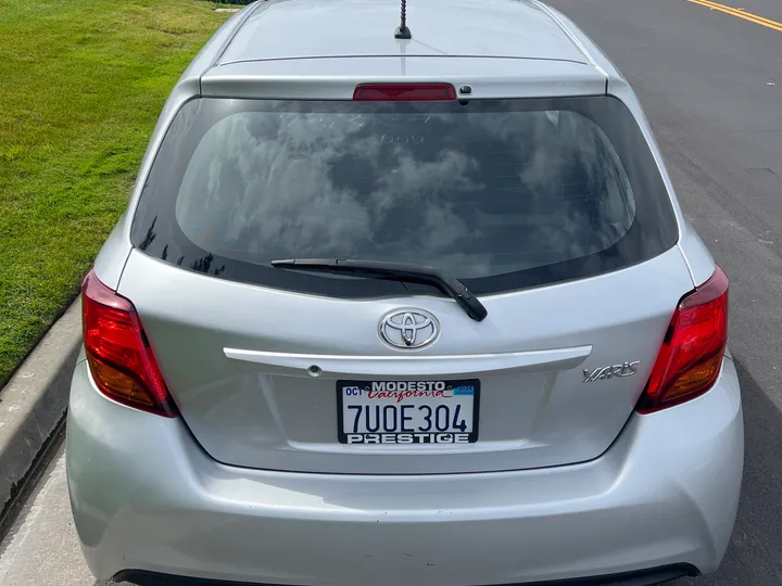 N / A, 2015 TOYOTA YARIS Image 4