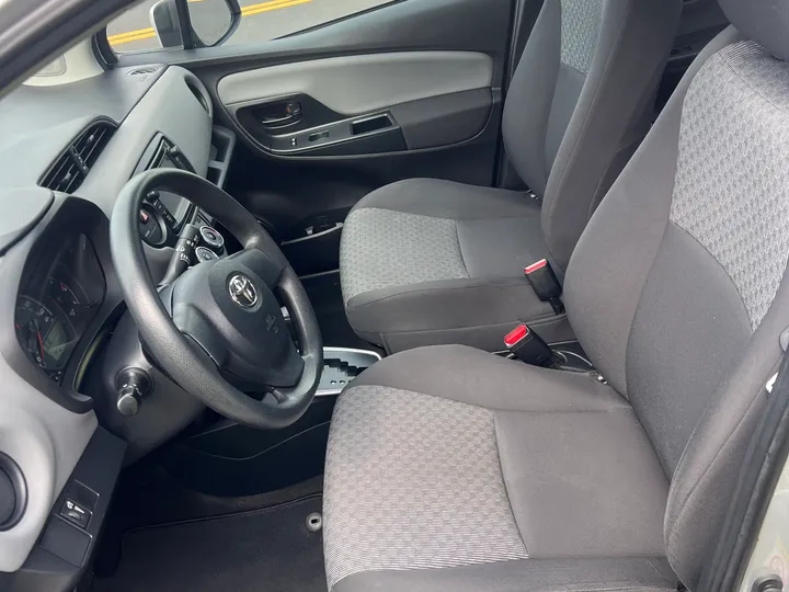 N / A, 2015 TOYOTA YARIS Image 12