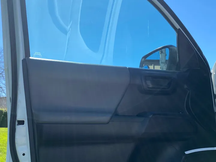 N / A, 2019 TOYOTA TACOMA ACCESS CAB Image 10