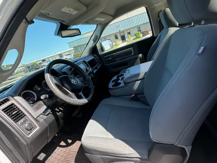 BEIGE, 2018 RAM 2500 REGULAR CAB Image 7