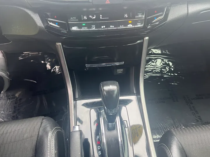 N / A, 2017 HONDA ACCORD Image 17