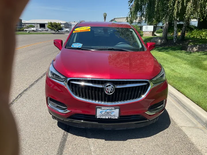 RED, 2019 BUICK ENCLAVE Image 3