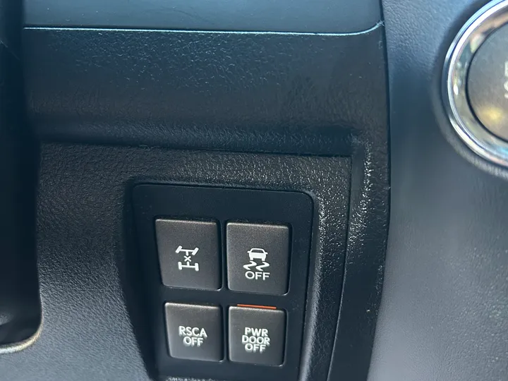 N / A, 2011 LEXUS LX Image 33