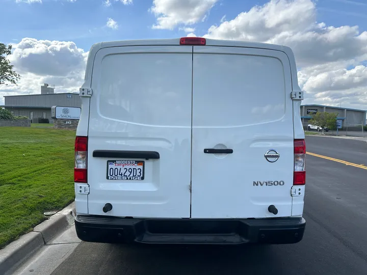 WHITE, 2018 NISSAN NV1500 CARGO Image 6