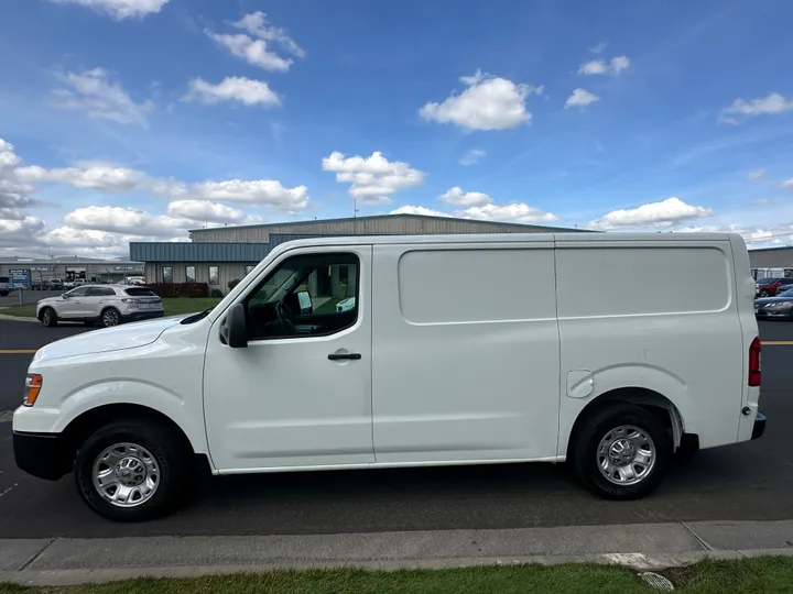 WHITE, 2018 NISSAN NV1500 CARGO Image 8