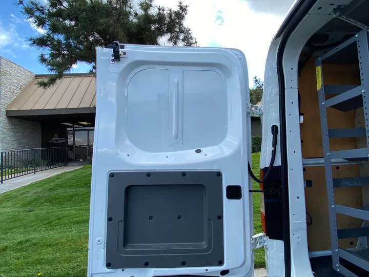 WHITE, 2018 NISSAN NV1500 CARGO Image 22