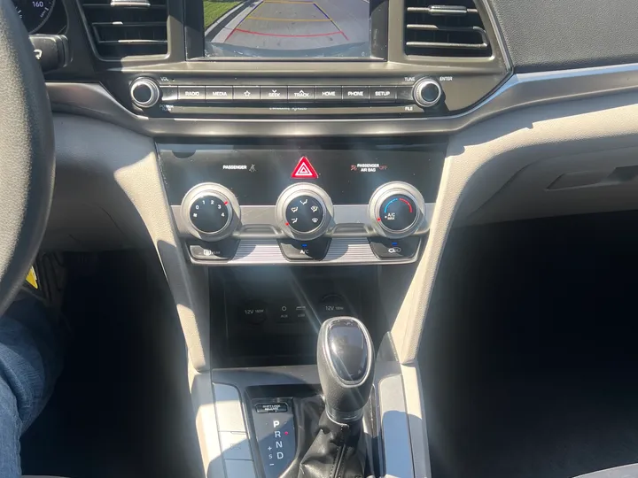 N / A, 2019 HYUNDAI ELANTRA Image 13