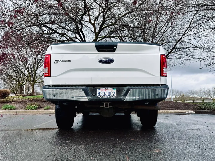 WHITE, 2017 FORD F150 SUPER CAB Image 8