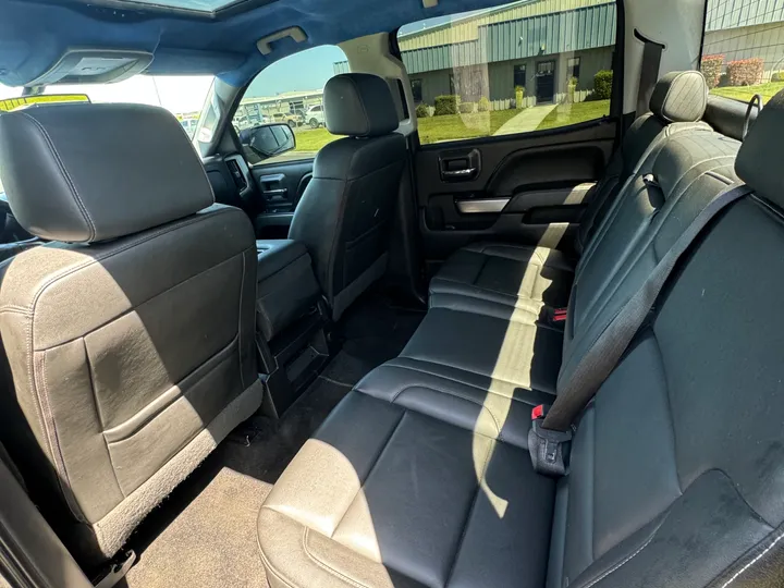 N / A, 2018 CHEVROLET SILVERADO 1500 CREW CAB Image 9