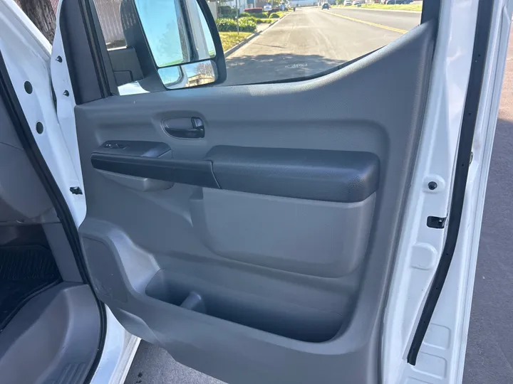 N / A, 2021 NISSAN NV2500 HD CARGO Image 11