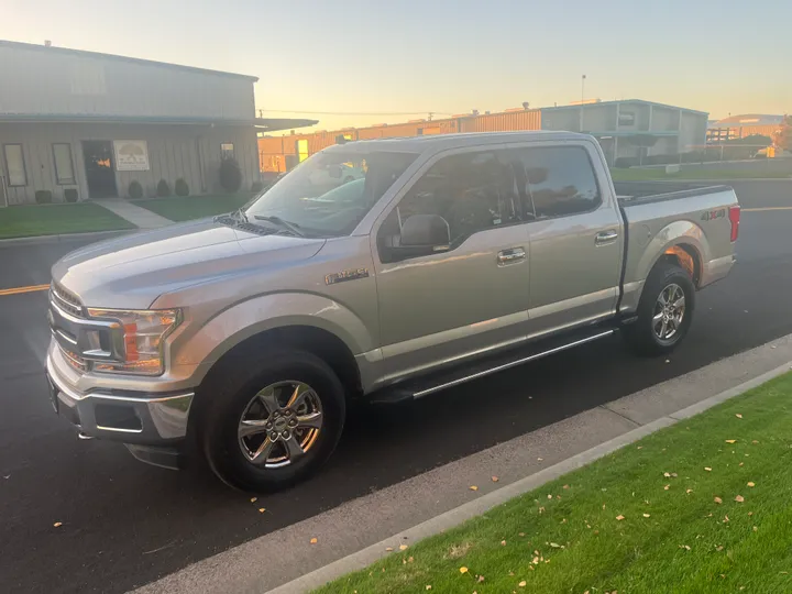 SILVER, 2020 FORD F150 SUPERCREW CAB Image 7