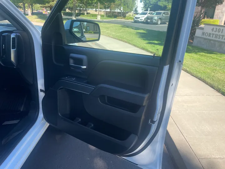 N / A, 2018 CHEVROLET SILVERADO 1500 CREW CAB Image 7