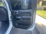 N / A, 2018 CHEVROLET SILVERADO 1500 CREW CAB Thumnail Image 9