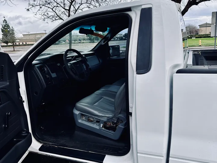 WHITE, 2014 FORD F150 REGULAR CAB Image 14