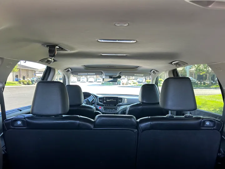 N / A, 2019 HONDA PILOT Image 10