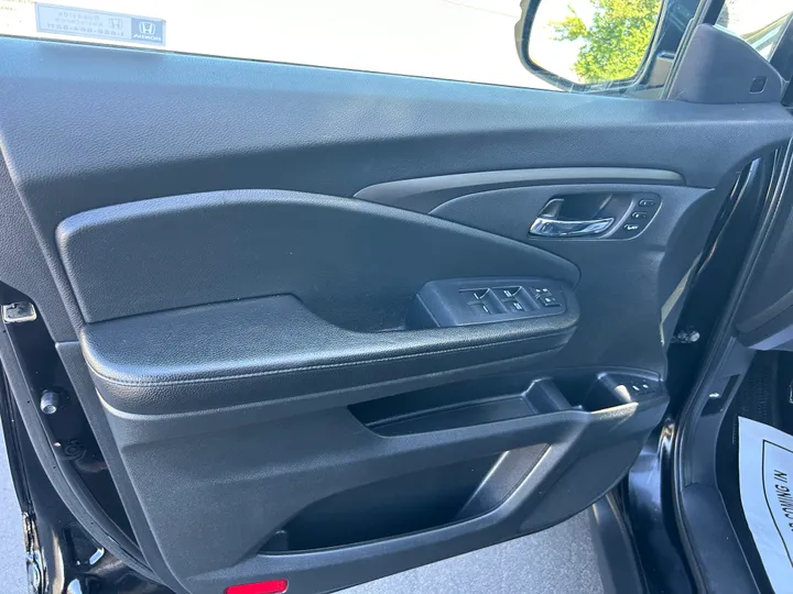 N / A, 2019 HONDA PILOT Image 23