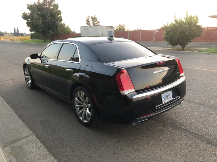 BLACK, 2018 CHRYSLER 300 Image 7