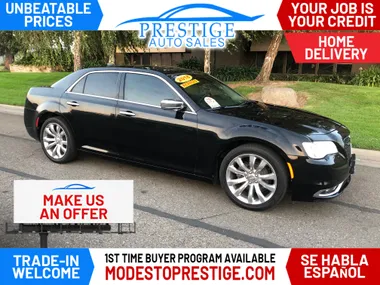 BLACK, 2018 CHRYSLER 300 Image 15