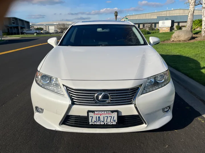 N / A, 2015 LEXUS ES Image 10