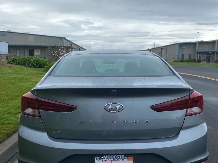 N / A, 2019 HYUNDAI ELANTRA Image 4