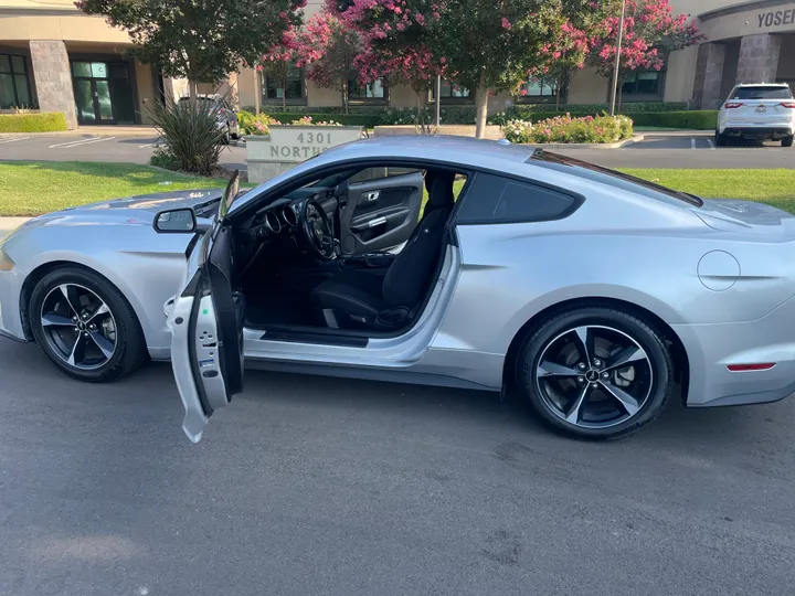 N / A, 2019 FORD MUSTANG Image 11