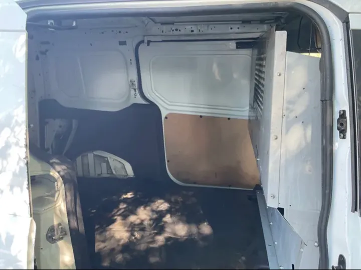 WHITE, 2018 FORD TRANSIT CONNECT CARGO Image 18