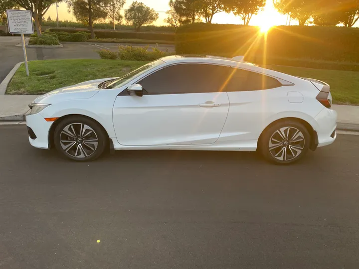 N / A, 2016 HONDA CIVIC Image 3